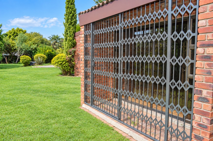 3 Bedroom Property for Sale in Flamwood North West